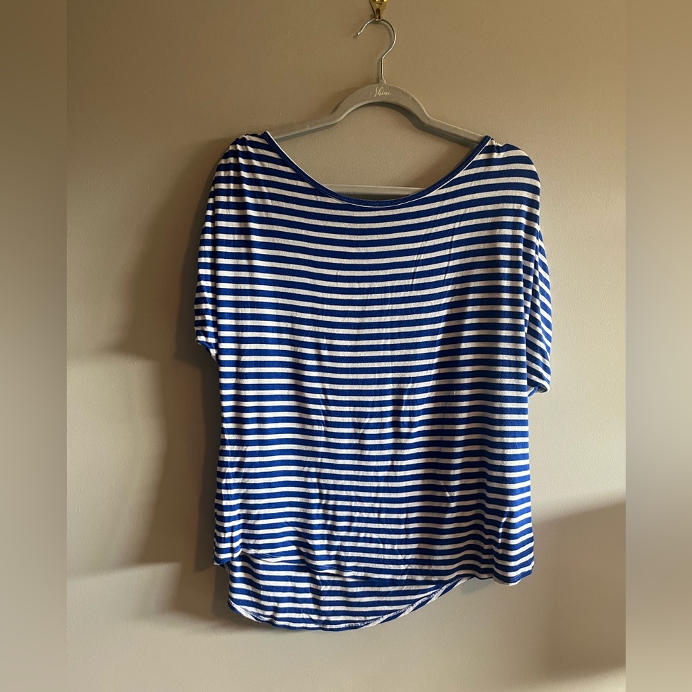 Lersen Grey Blue and White Striped Tie Sleeve Top Size Extra Large